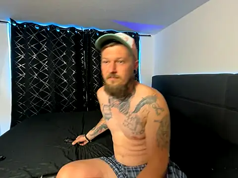 BonnyundClyde19 online show from October 2025 02:30:02 PM