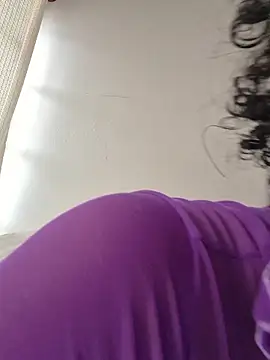 Electric bae online show from March 2026 01:47:01 PM