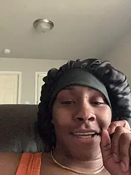 Snapshot of Foreignthababyy chatting on October 2025 05:56:02 PM Foreignthababyy online show from October 2025 05:56:02 PM