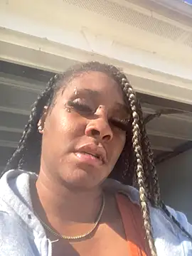 Snapshot of Foreignthababyy chatting on December 2025 06:53:01 PM Foreignthababyy online show from December 2025 06:53:01 PM