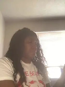 Foreignthababyy online show from February 2026 03:33:02 PM
