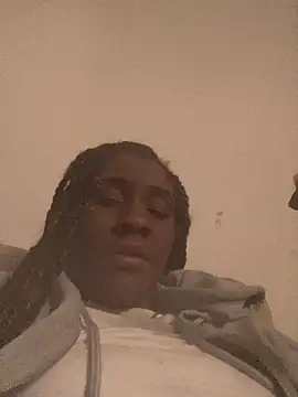 Snapshot of Foreignthababyy chatting on November 2025 11:43:02 AM Foreignthababyy online show from November 2025 11:43:02 AM