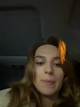 -AngelAri- online show from April 2026 06:03:01 PM