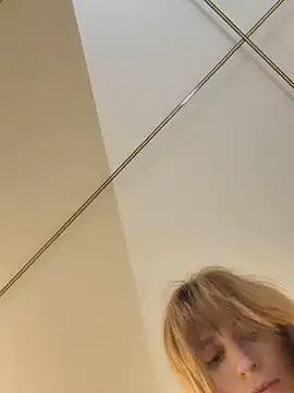 -AngelAri- online show from February 2026 09:03:01 PM