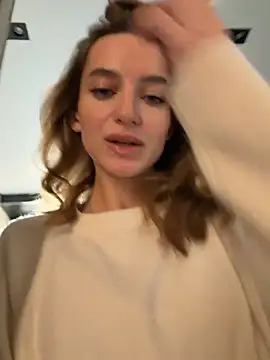 Snapshot of -AngelAri- chatting on October 2025 09:07:01 AM -AngelAri- online show from October 2025 09:07:01 AM