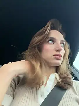 Snapshot of -AngelAri- chatting on December 2025 09:19:01 AM -AngelAri- online show from December 2025 09:19:01 AM