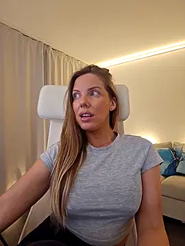 novaforyou1 online show from April 2026 03:08:01 PM