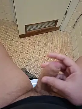 Frossi94 online show from December 2025 03:50:02 PM