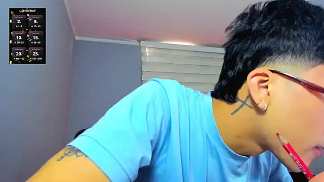 tom Howard online show from October 2025 02:49:01 PM