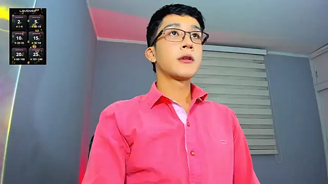 tom Howard online show from December 2025 12:44:02 AM