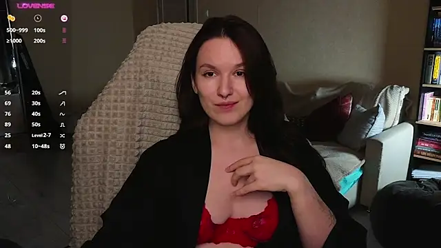 Snapshot of Val_lava chatting on May 2026 08:07:02 PM Val lava online show from May 2026 08:07:02 PM
