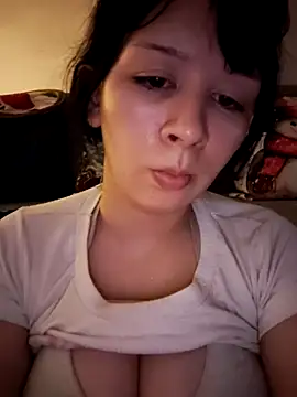 Haru Queenn online show from November 2025 12:48:02 AM