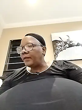 Snapshot of SEXYBOOBSNASS chatting on September 2025 08:44:01 PM SEXYBOOBSNASS online show from September 2025 08:44:01 PM