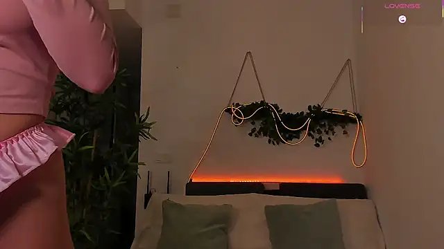 Jaylee Krys online show from February 2026 07:11:01 PM