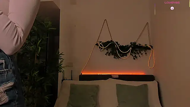 Jaylee Krys online show from February 2026 06:08:02 PM