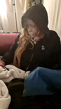 JadaSkyy online show from April 2026 07:04:02 PM