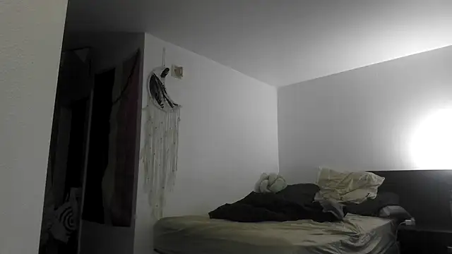 SilasRed online show from November 2025 04:08:01 AM