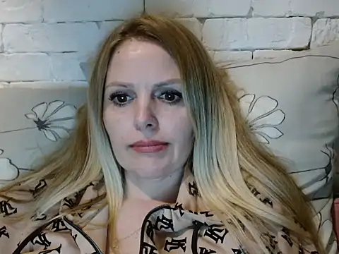 Angel girllovemy online show from November 2025 04:29:01 PM