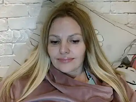 Angel girllovemy online show from November 2025 04:52:02 PM