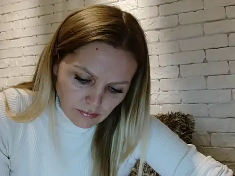 Angel girllovemy online show from January 2026 04:33:02 PM