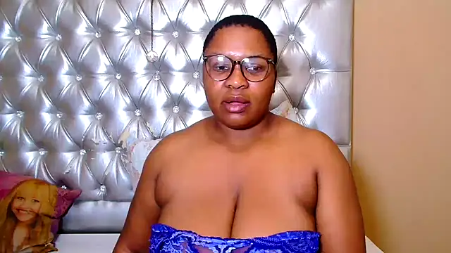 missboobsxx online show from February 2026 07:41:02 AM