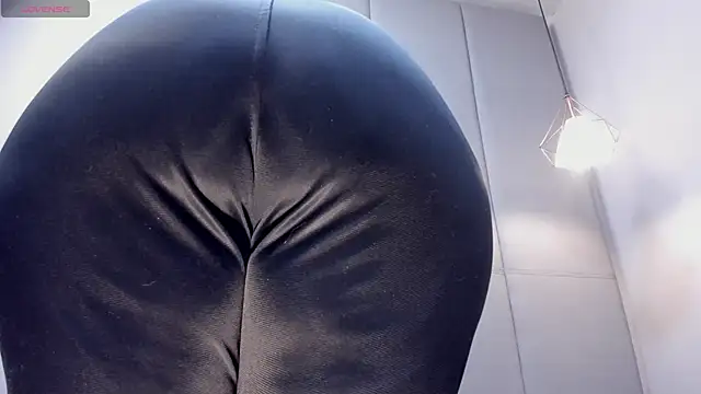AlishaPalmer online show from May 2026 12:03:02 PM