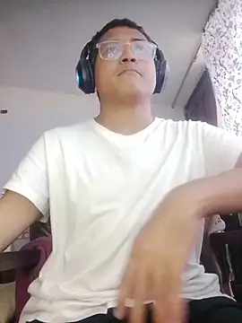 Mghty-cockl88 online show from February 2026 04:42:02 PM