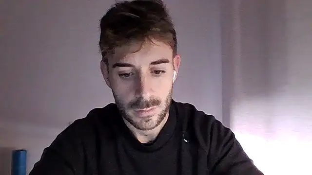 Snapshot of vargas90 chatting on November 2025 11:10:01 AM vargas90 online show from November 2025 11:10:01 AM