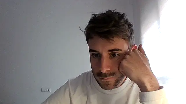 Snapshot of vargas90 chatting on November 2025 11:32:02 AM vargas90 online show from November 2025 11:32:02 AM