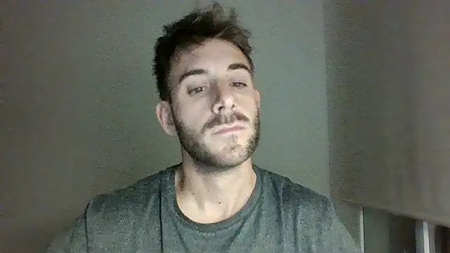 Snapshot of vargas90 chatting on November 2025 12:36:02 AM vargas90 online show from November 2025 12:36:02 AM