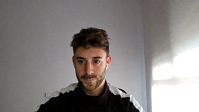 Snapshot of vargas90 chatting on November 2025 11:13:02 AM vargas90 online show from November 2025 11:13:02 AM