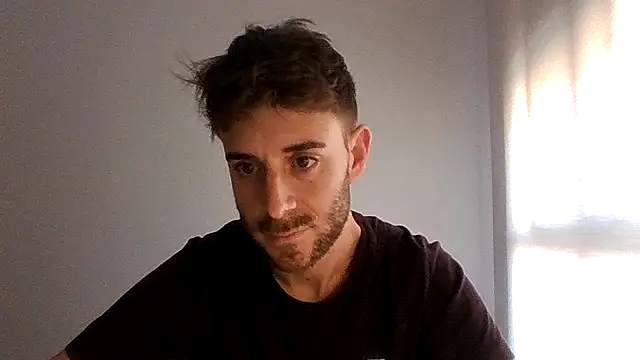 Snapshot of vargas90 chatting on November 2025 11:35:02 AM vargas90 online show from November 2025 11:35:02 AM