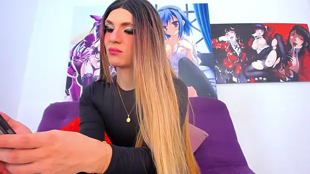 DOLL LUCIANA  online show from July 2026 10:38:02 PM