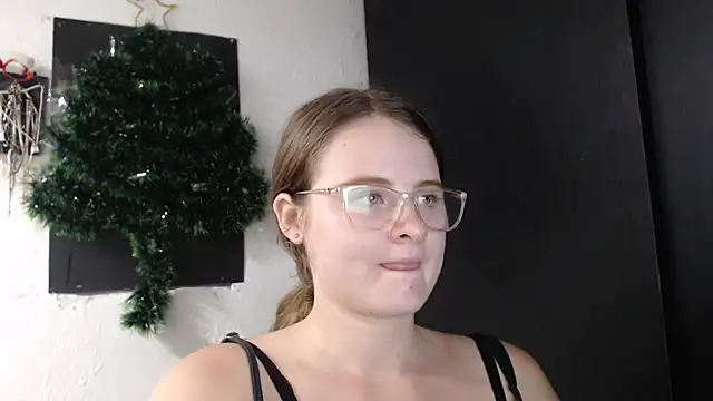 HellenMiyer1111 online show from November 2025 08:31:02 PM