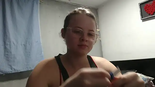 HellenMiyer1111 online show from March 2025 11:46:01 PM