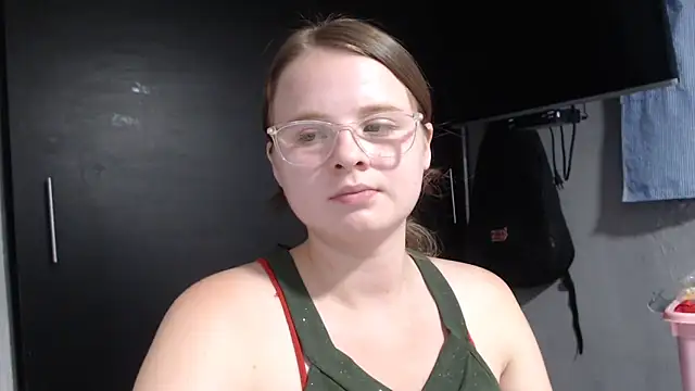 HellenMiyer1111 online show from March 2025 11:39:01 PM
