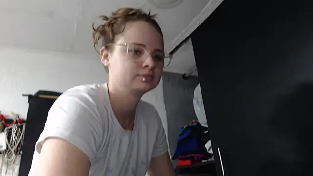 HellenMiyer1111 online show from December 2025 03:12:01 PM