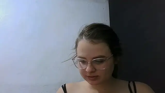 HellenMiyer1111 online show from July 2026 02:54:01 PM