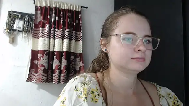 HellenMiyer1111 online show from October 2025 05:26:02 PM