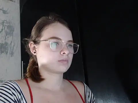 HellenMiyer1111 online show from January 2026 04:00:01 PM