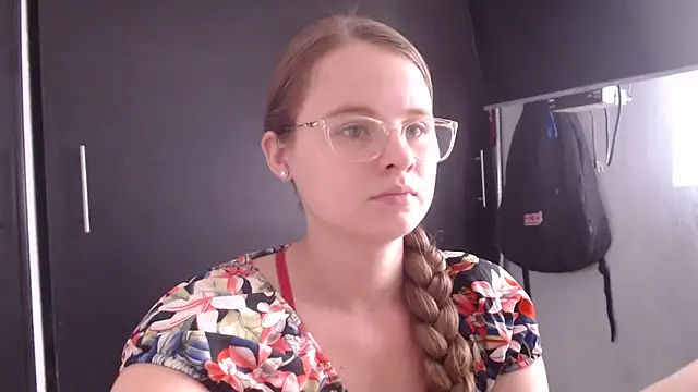 HellenMiyer1111 online show from February 2025 07:19:02 PM
