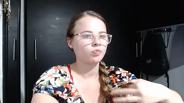 HellenMiyer1111 online show from February 2025 11:32:01 PM
