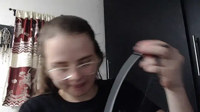 HellenMiyer1111 online show from November 2025 07:14:01 PM