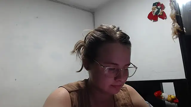 HellenMiyer1111 online show from November 2025 09:26:02 PM