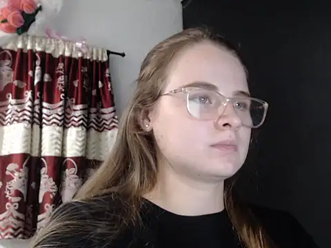 HellenMiyer1111 online show from November 2025 09:03:02 PM