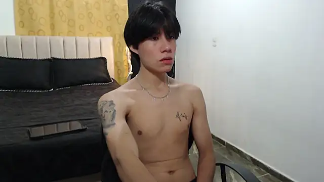 Snapshot of Elio-cam chatting on February 2025 08:22:02 AM Elio-cam online show from February 2025 08:22:02 AM