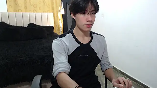 Snapshot of Elio-cam chatting on March 2025 03:02:02 AM Elio-cam online show from March 2025 03:02:02 AM