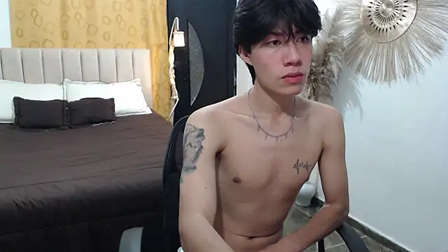 Snapshot of Elio-cam chatting on November 2025 05:07:01 AM Elio-cam online show from November 2025 05:07:01 AM