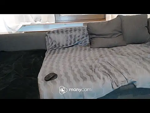 Snapshot of metalhead1970 chatting on October 2025 11:38:02 PM metalhead1970 online show from October 2025 11:38:02 PM