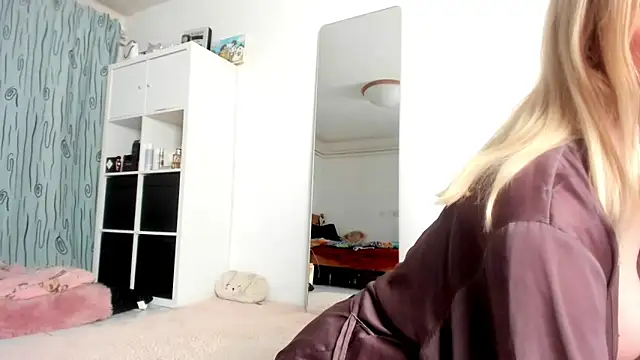 KenzieDawton online show from January 2026 04:49:02 AM